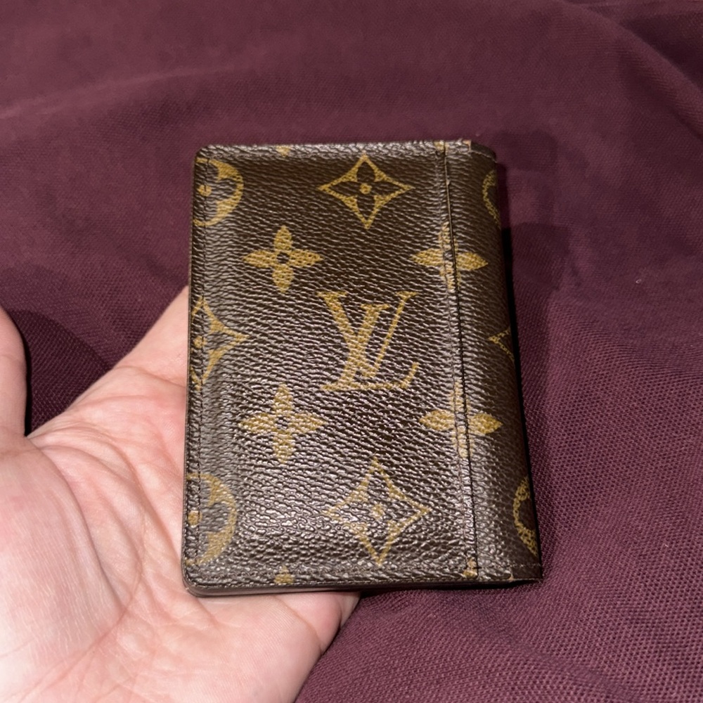 Men’s or Women’s Louis Vuitton Brown Monogram Pocket Holder! Purchased in SF!! - Picture 6 of 17